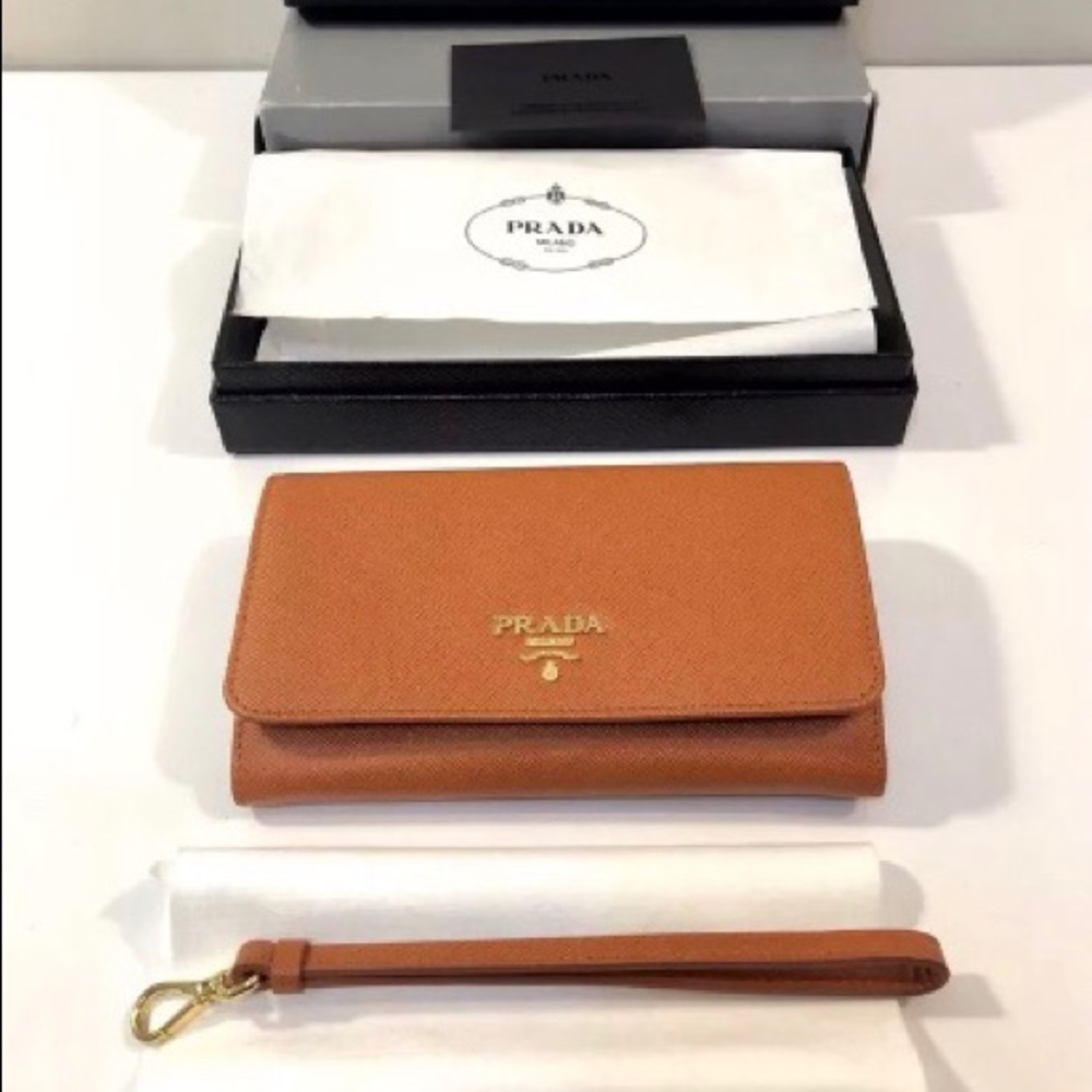 Authentic Prada saffiano wristlet wallet